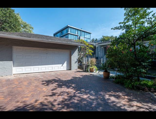5 BEDROOM FREESTANDING SOLD IN NORTHCLIFF